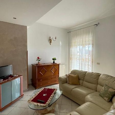 Appartamento Canalotto 65 2 Piano เรอัลมอนเต ภายนอก รูปภาพ